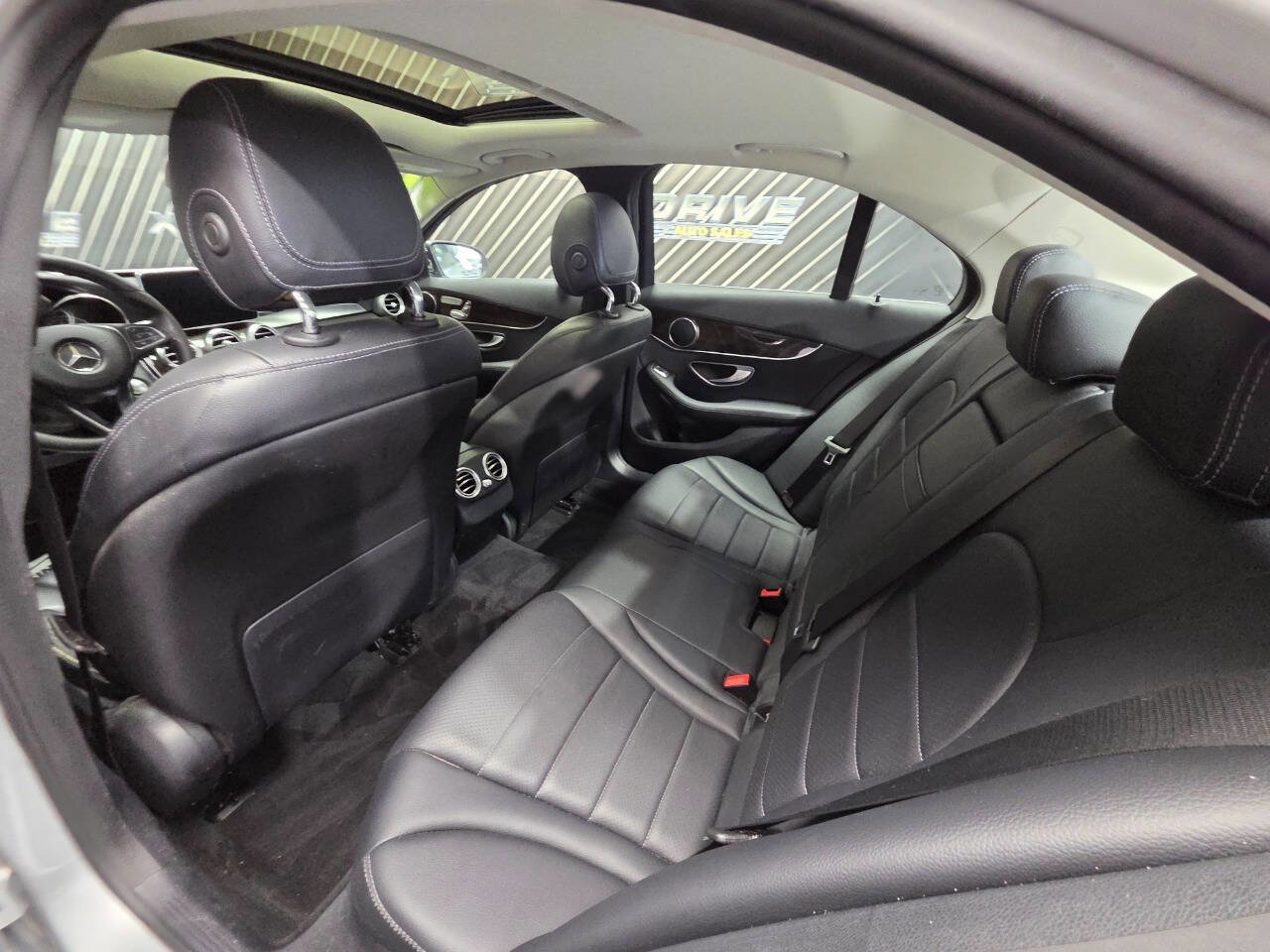 Used 2018 Mercedes-Benz C 300 4MATIC Sedan image 28