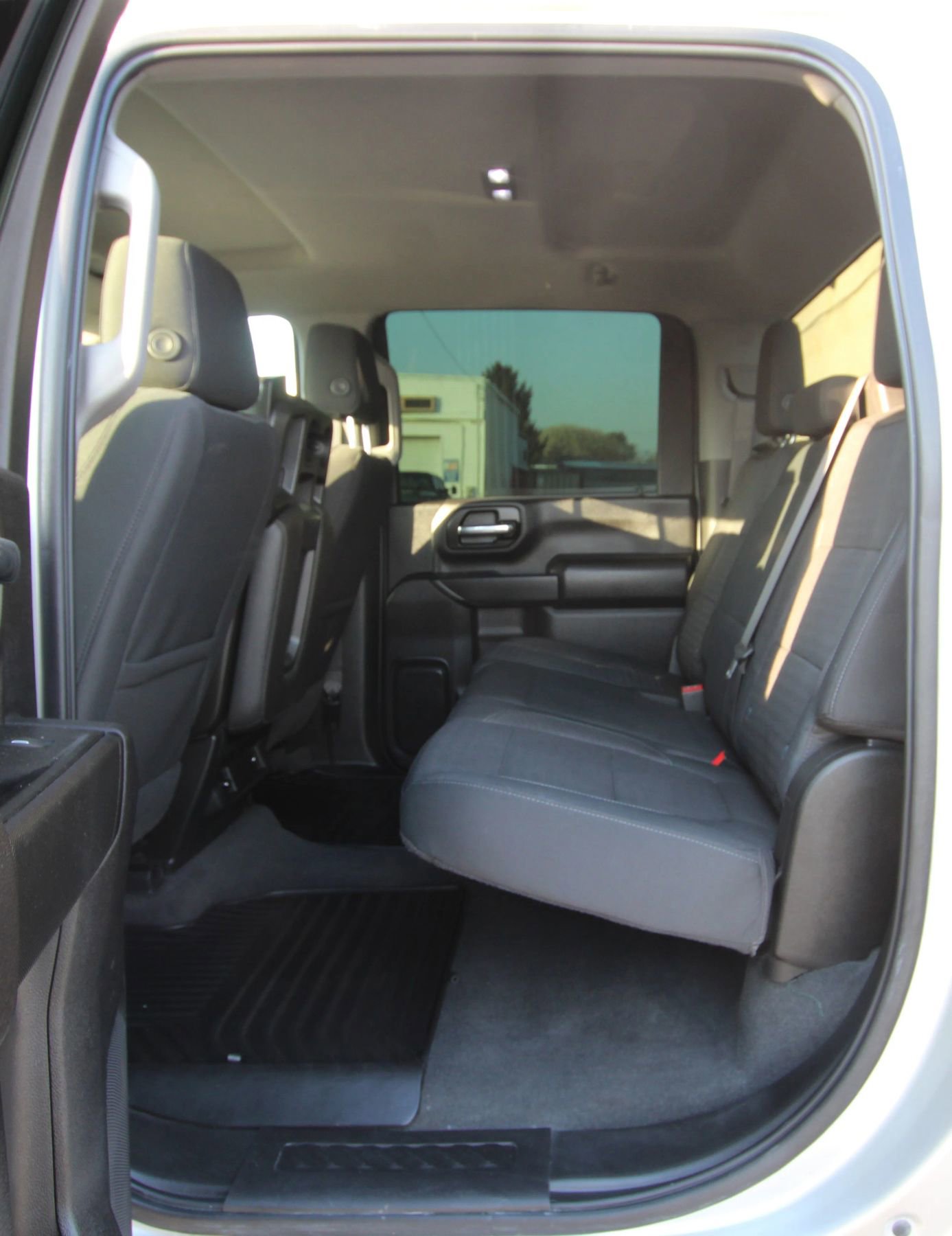 Used 2022 Chevrolet Silverado 3500 LT image 11