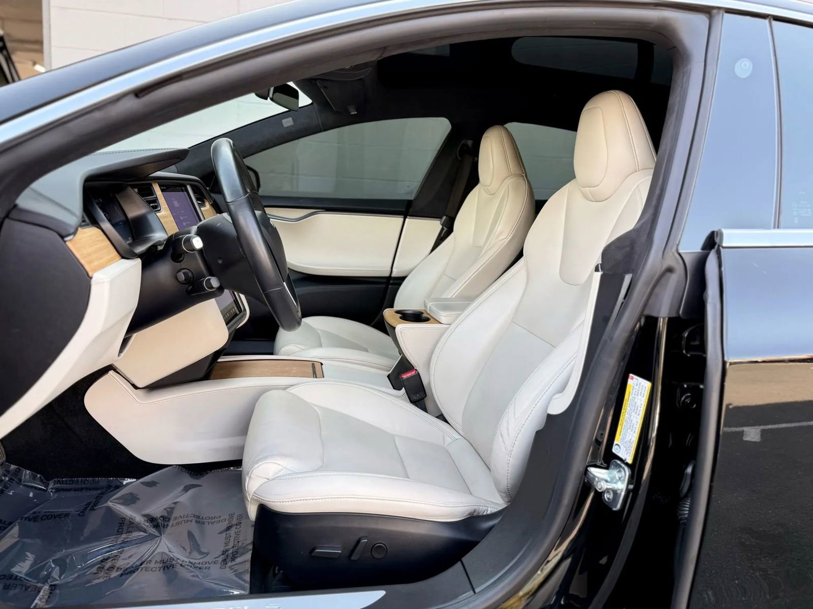 Used 2020 Tesla Model S Long Range Plus image 19