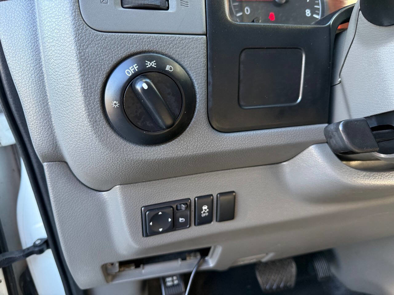 Used 2016 Nissan NV 1500 SV image 13