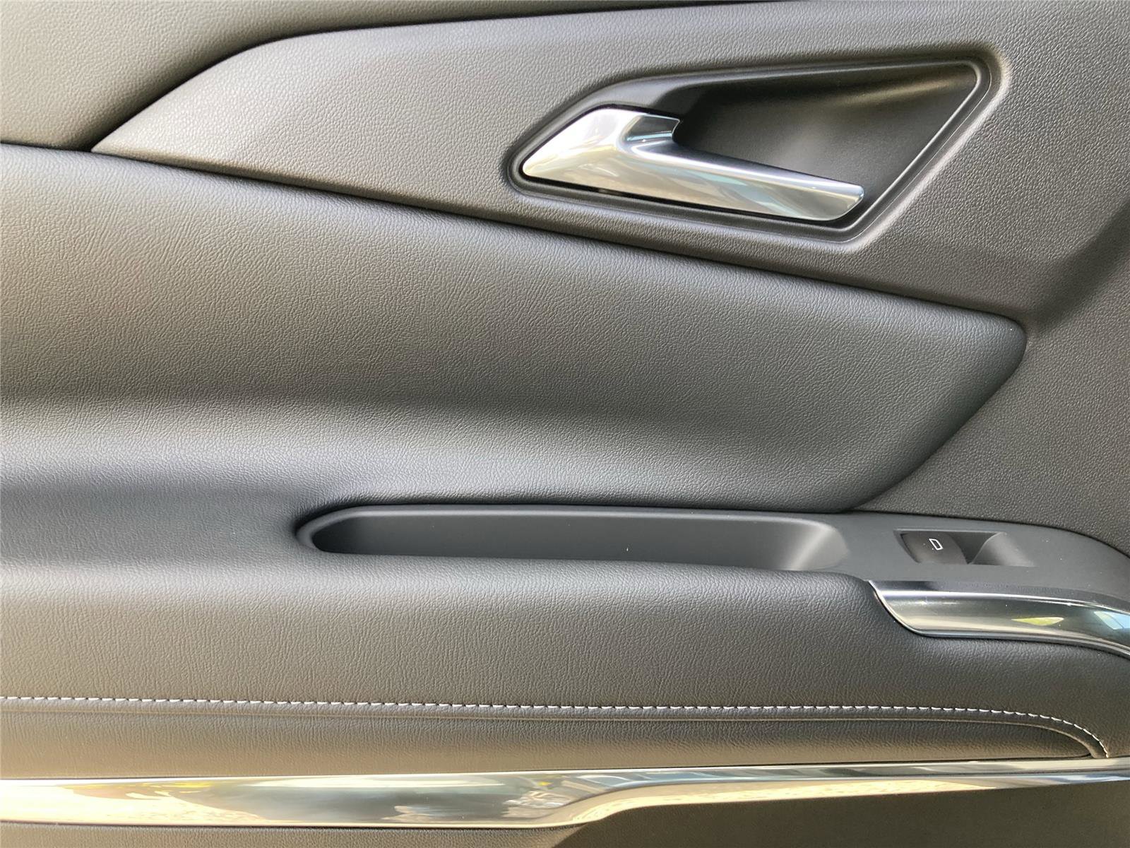 New 2026 Chevrolet Traverse LT w/ Driver Confidence Package image 23