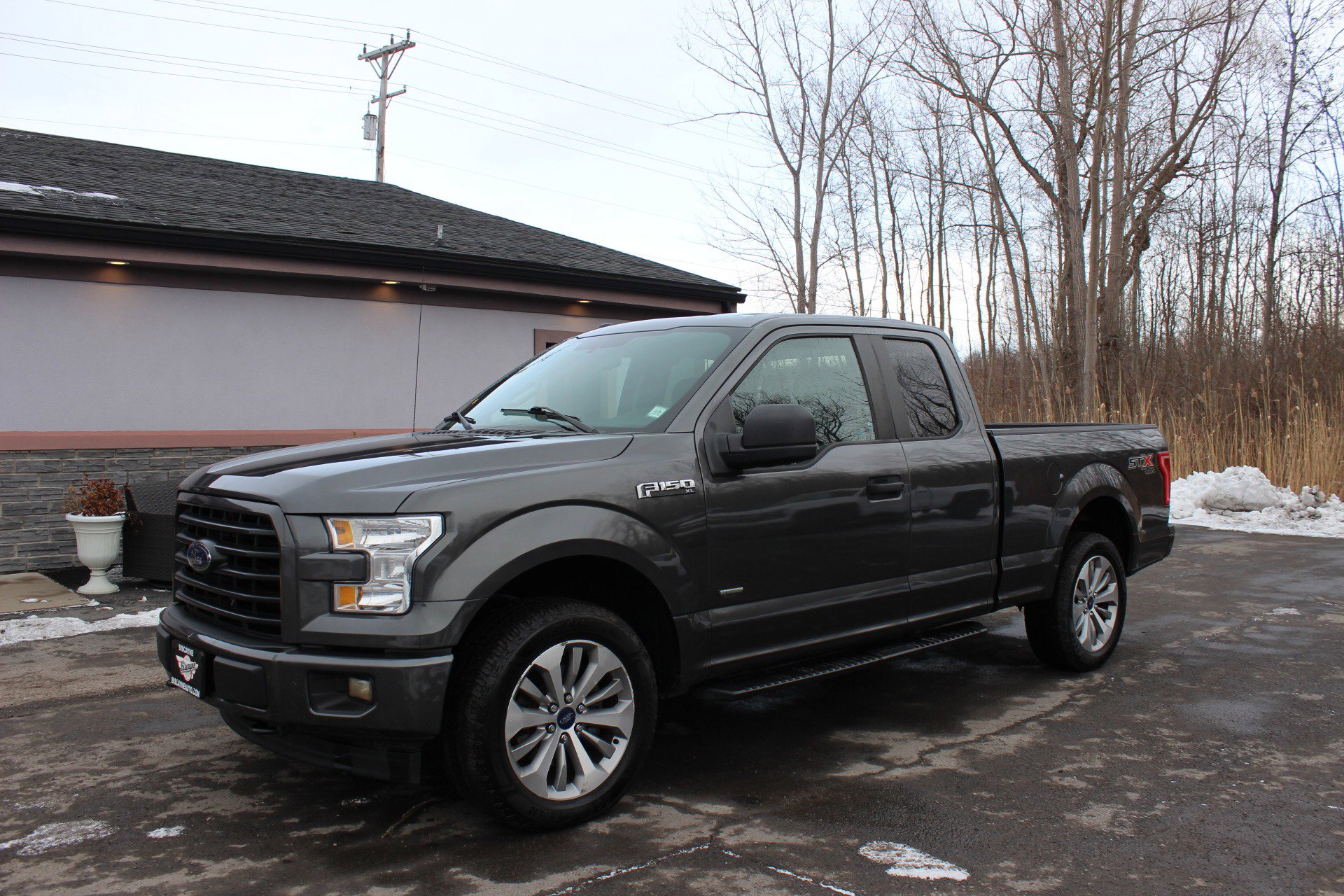 Used 2017 Ford F150 XL w/ Equipment Group 101A Mid image 11