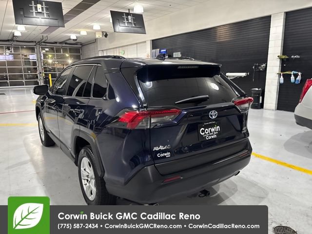 Used 2019 Toyota RAV4 XLE w/ Carpet Mat Package AWD/4WD image 6