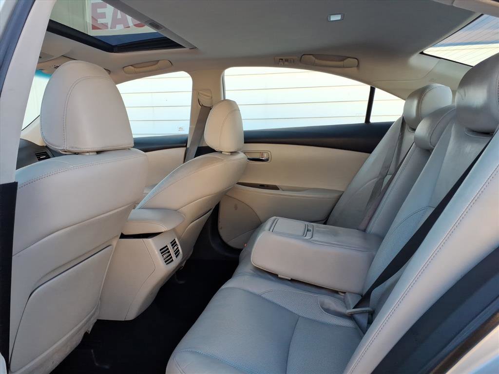 Used 2010 Lexus ES 350 image 11