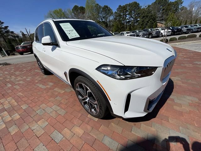 Used 2026 BMW X5 xDrive40i w/ Premium Package image 38