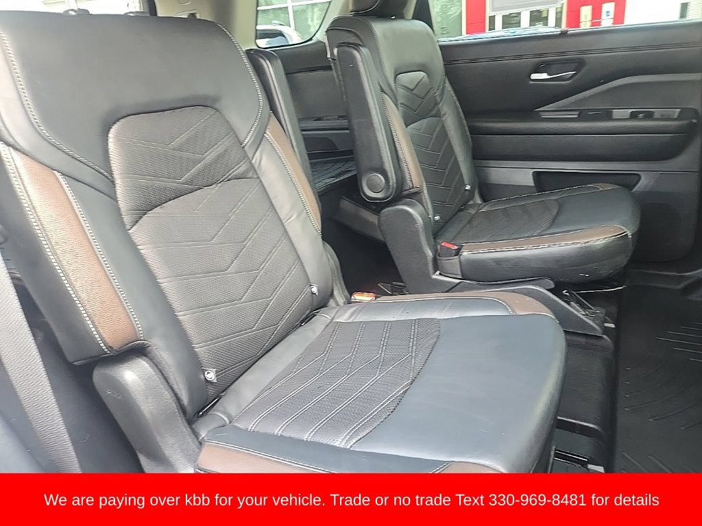 Used 2022 Nissan Pathfinder Platinum AWD/4WD image 39