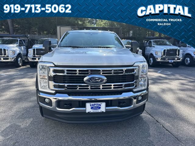 New 2026 Ford F550 4x4 Regular Cab Super Duty image 4
