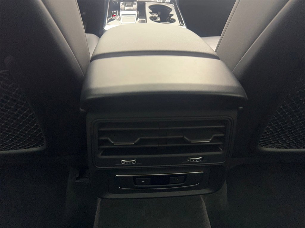 Used 2022 Audi Q7 2.0T Premium Plus w/ Premium Plus Package image 75