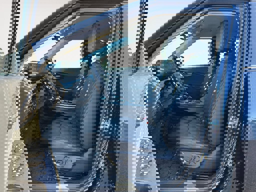 Used 2024 Kia EV6 Light image 15