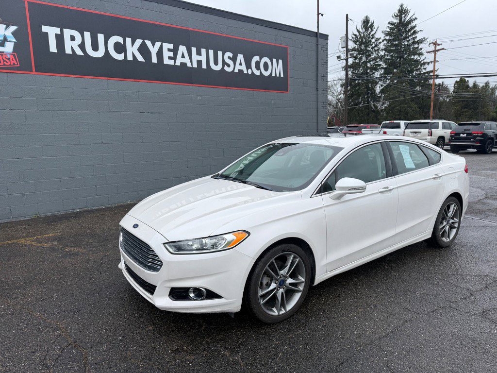Used 2016 Ford Fusion Titanium image 1
