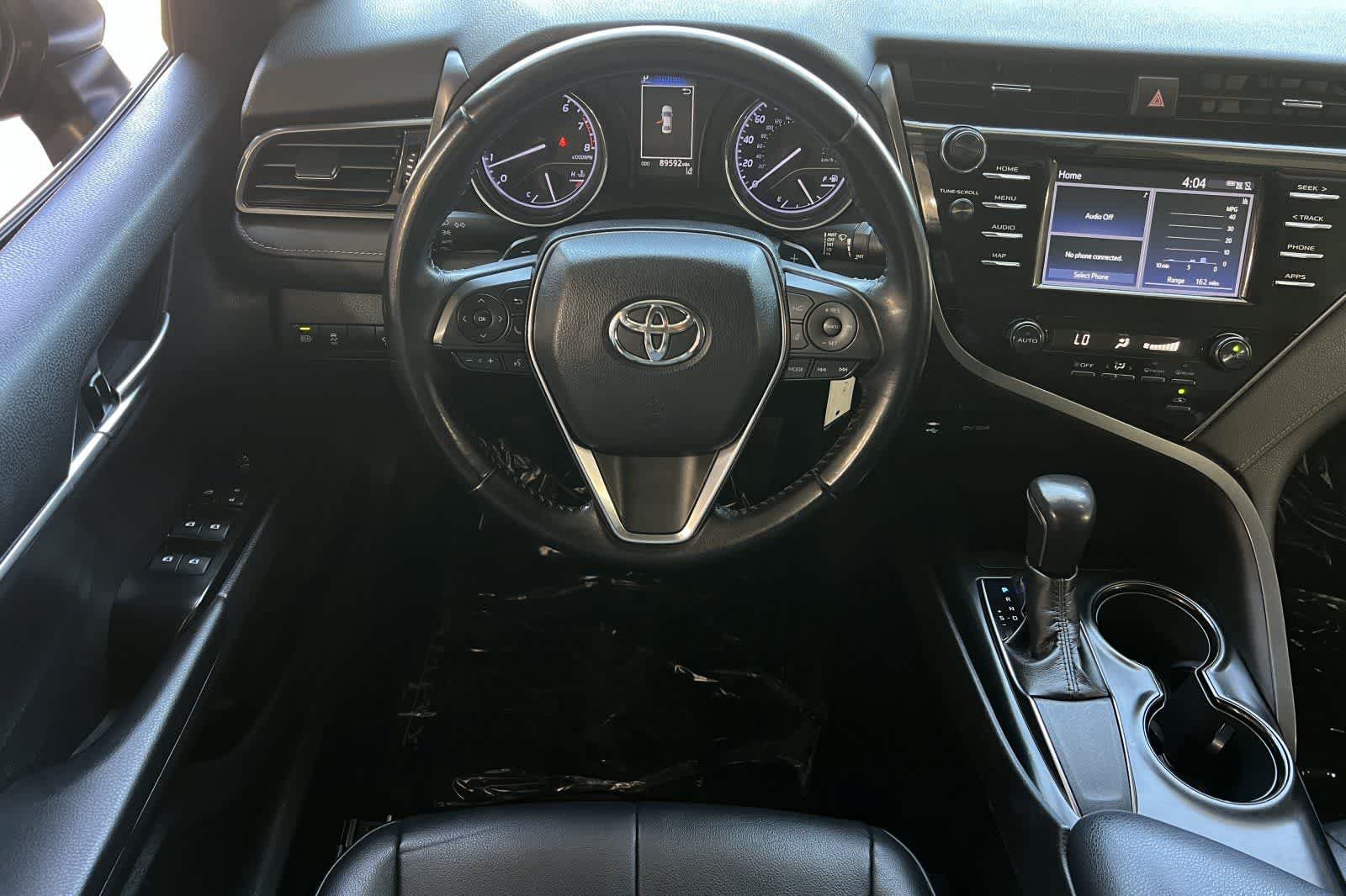 Used 2019 Toyota Camry SE FWD image 15