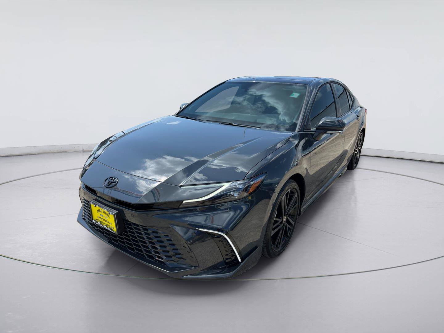 Used 2026 Toyota Camry XSE w/ Premium Plus Package FWD image 7