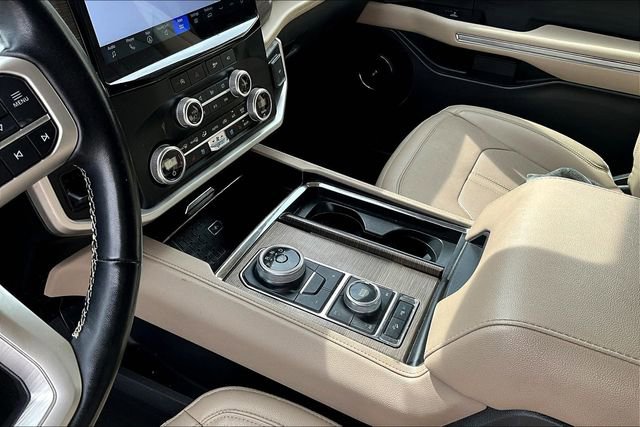 Used 2024 Ford Expedition Limited AWD/4WD image 15