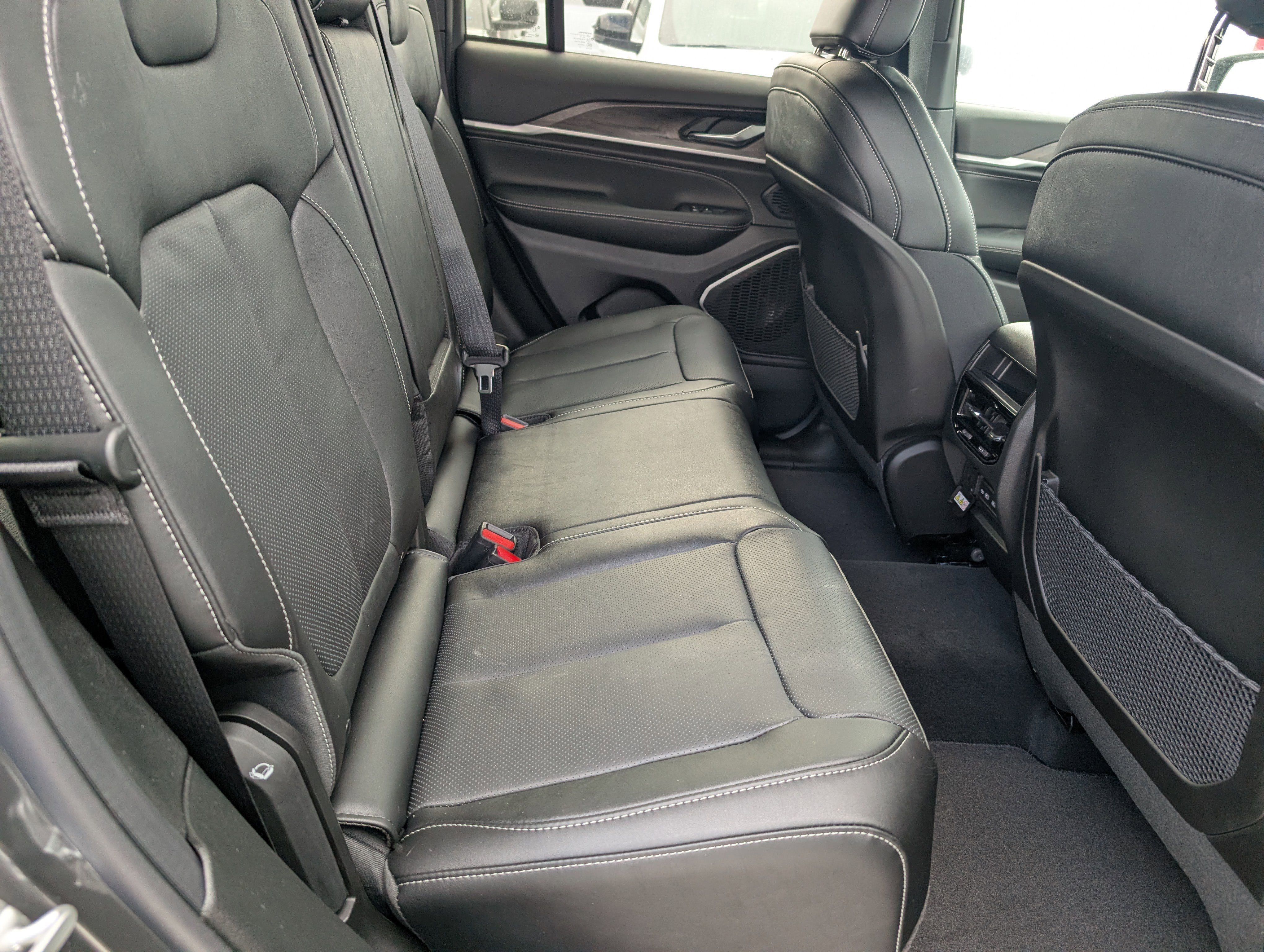 New 2026 Jeep Grand Cherokee Limited image 7