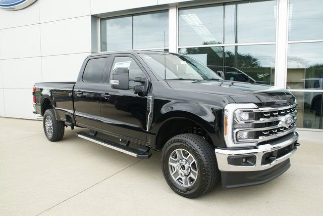 New 2026 Ford F350 Lariat image 2