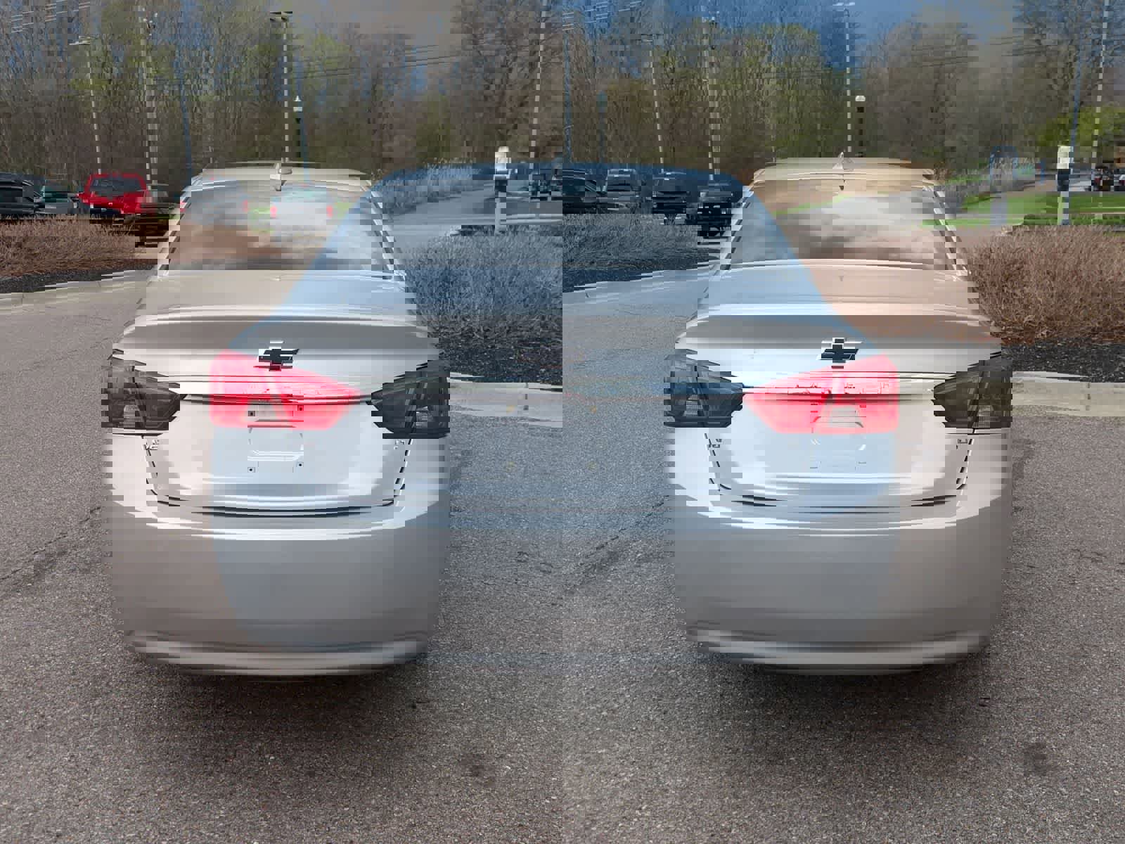 Used 2018 Chevrolet Impala LT FWD image 7