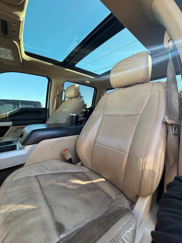 Used 2019 Ford F250 Lariat w/ Chrome Package AWD/4WD image 3