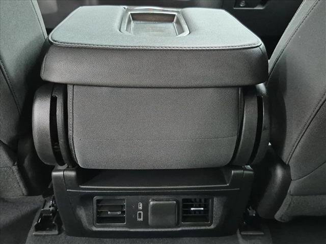Used 2023 Chevrolet Silverado 1500 LT RWD image 16