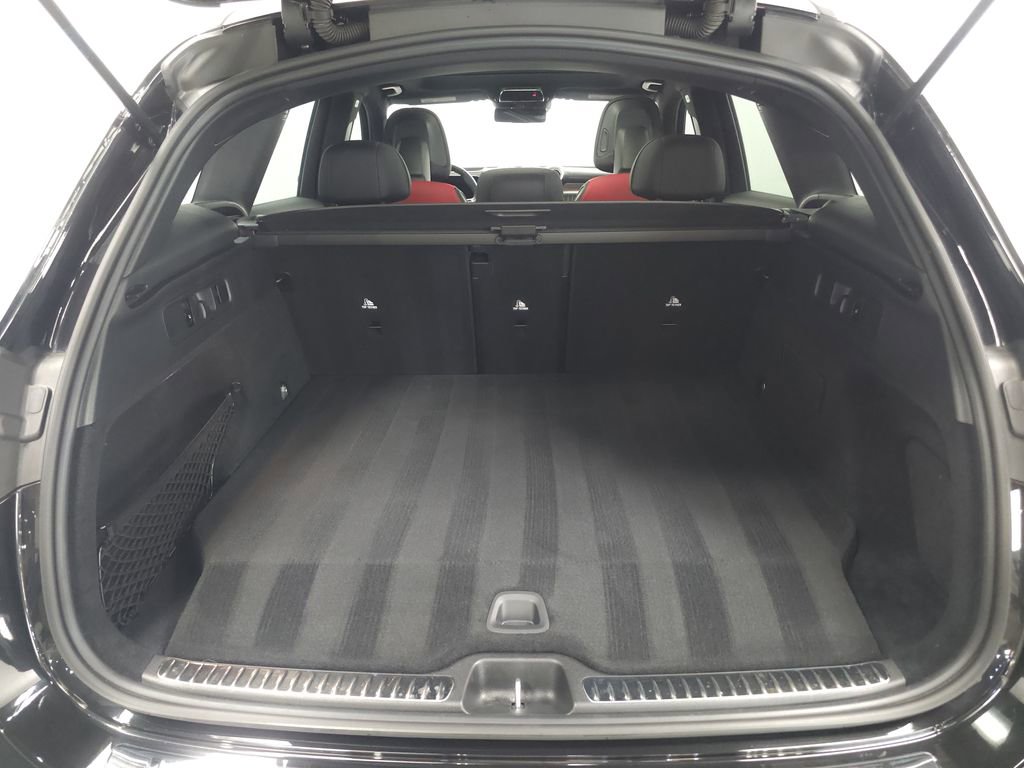 Used 2025 Mercedes-Benz GLC 350e 4MATIC image 31