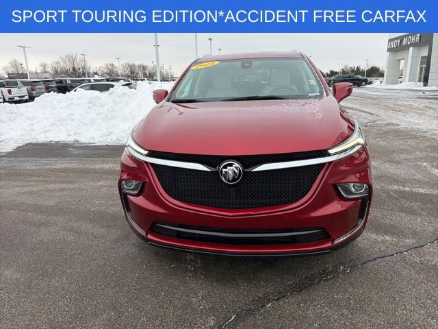 Used 2023 Buick Enclave Essence w/ Sport Touring Edition image 4