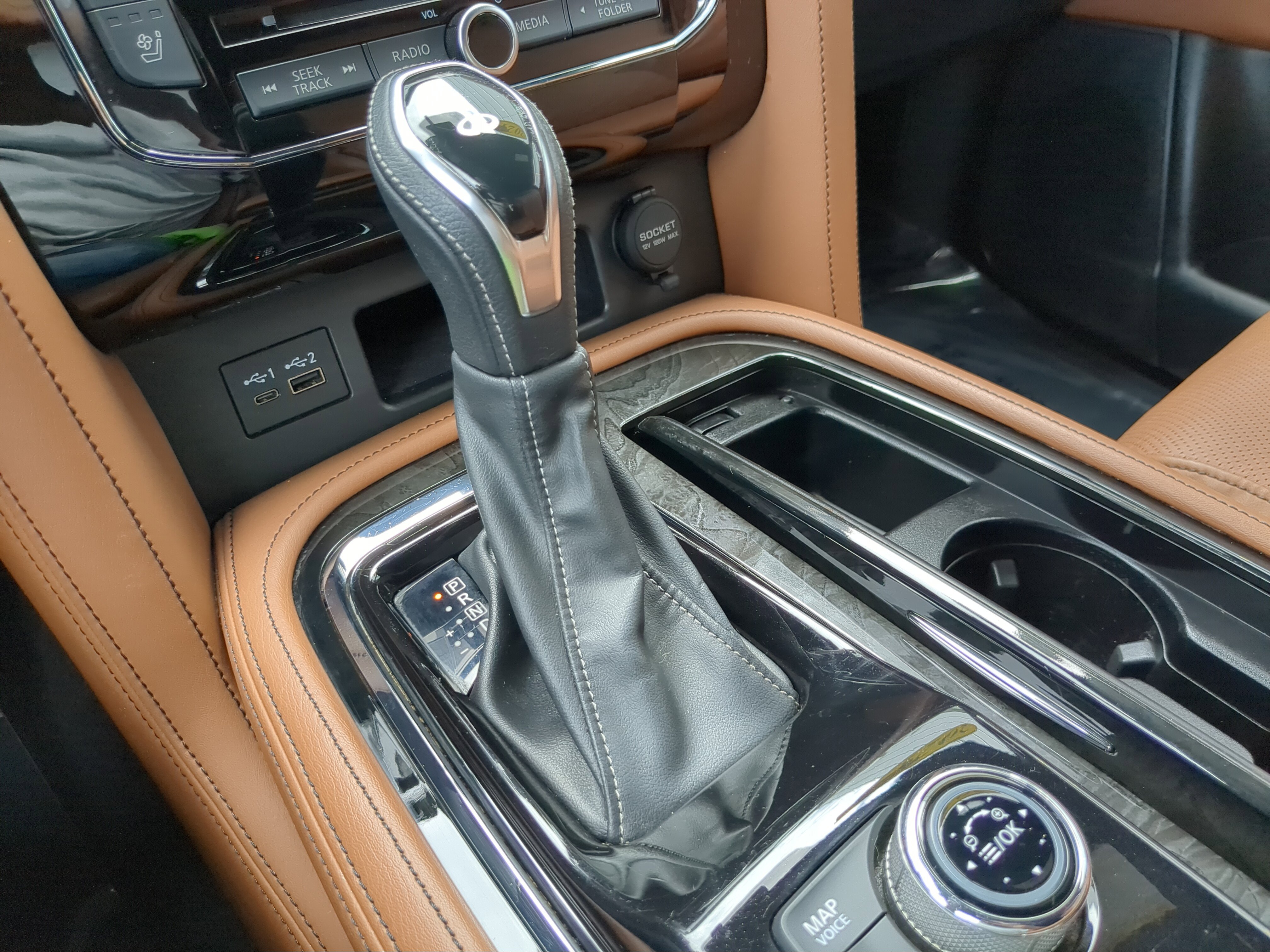 Used 2021 INFINITI QX80 Sensory w/ Cargo Package image 27