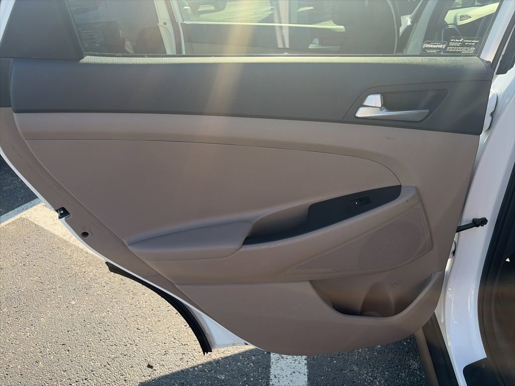 Used 2019 Hyundai Tucson Value AWD/4WD image 22