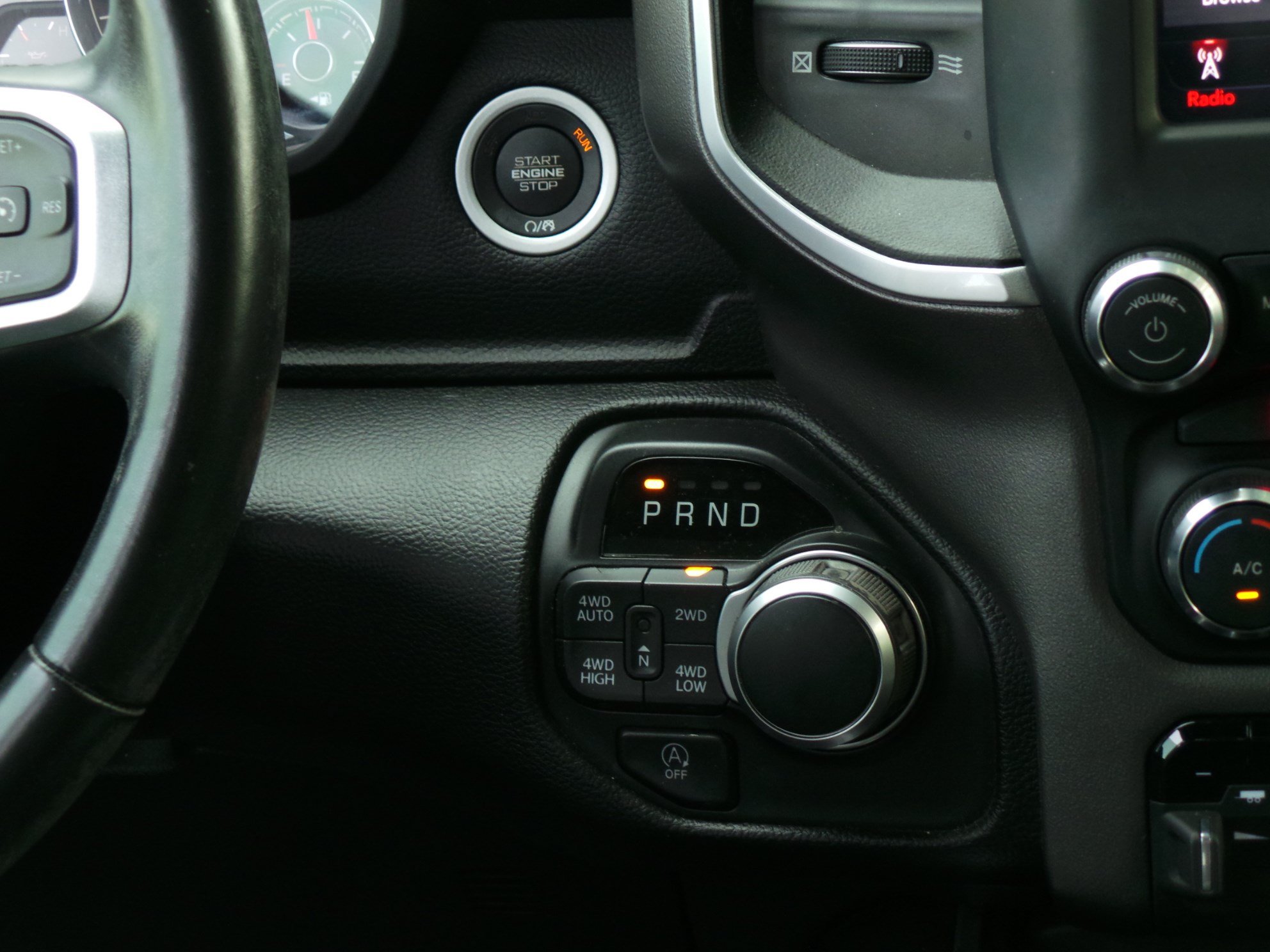 Used 2021 RAM 1500 Big Horn AWD/4WD image 14