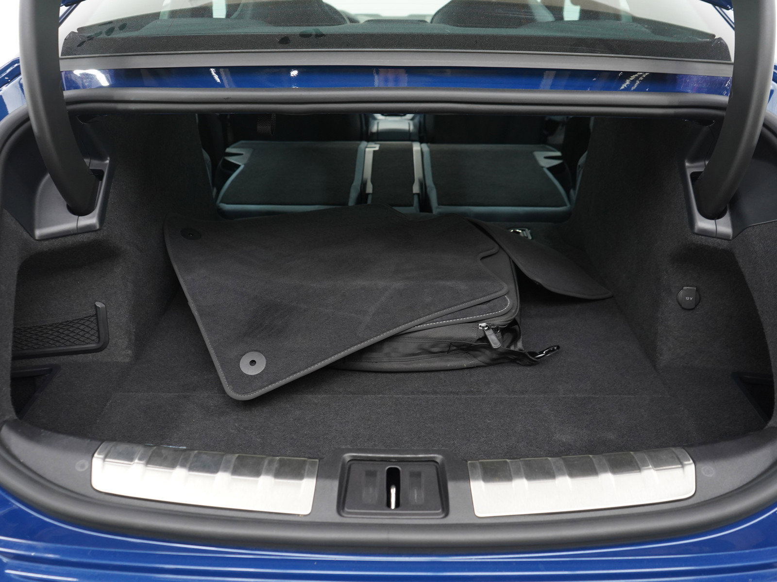 Used 2023 Audi e-tron GT Premium Plus w/ Performance Package image 10