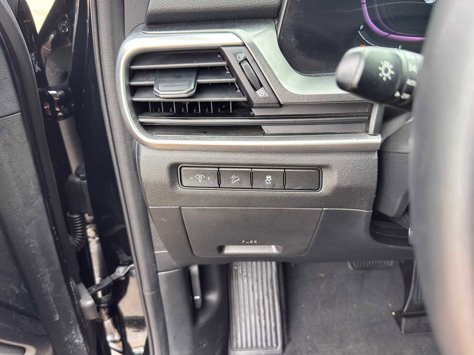 Used 2024 Kia Telluride S w/ S Sunroof Package FWD image 19