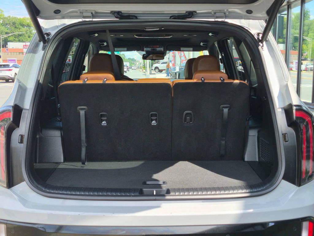 Certified 2024 Kia Telluride EX X-Line AWD/4WD image 7