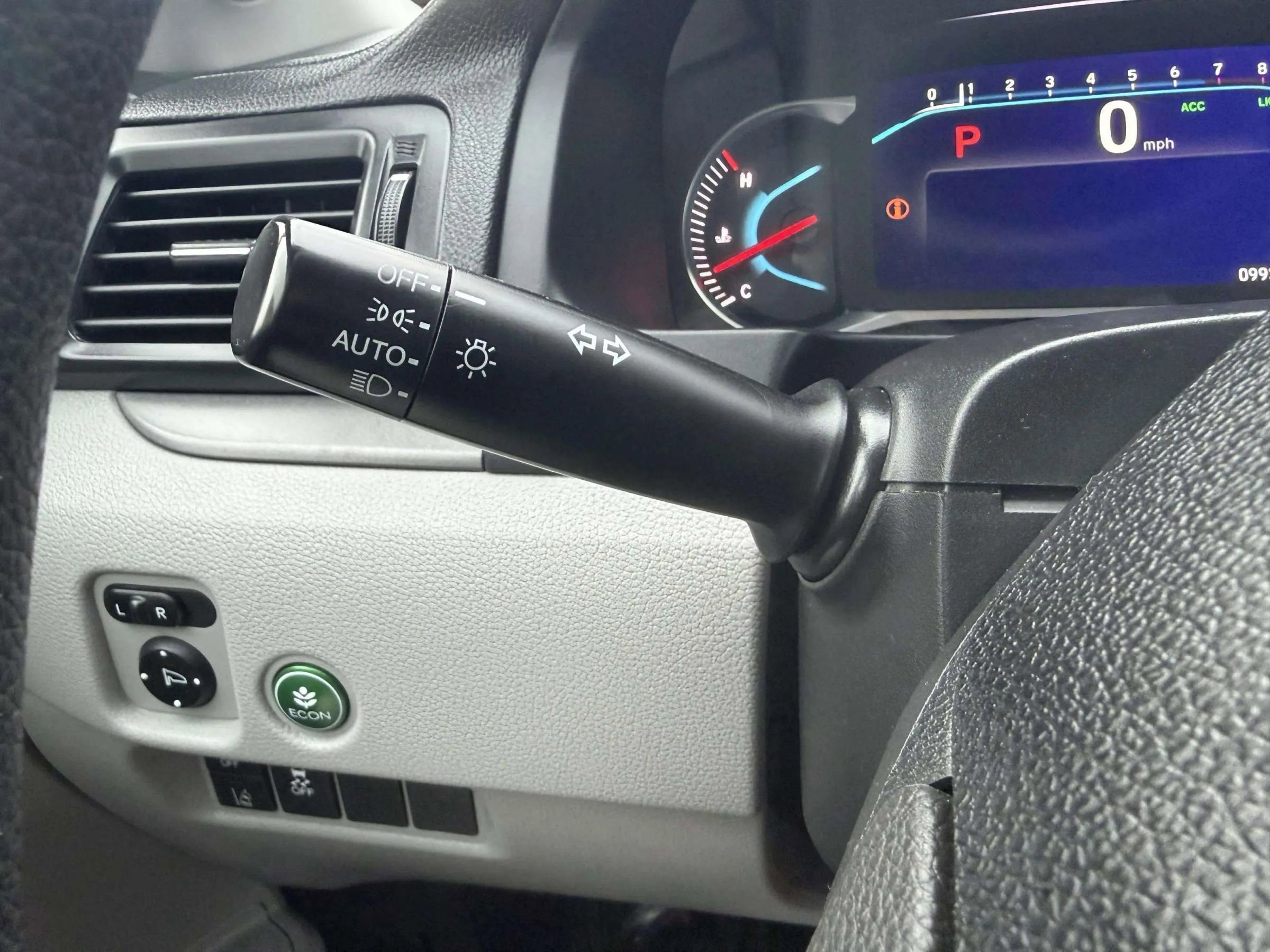 Used 2019 Honda Pilot LX image 34