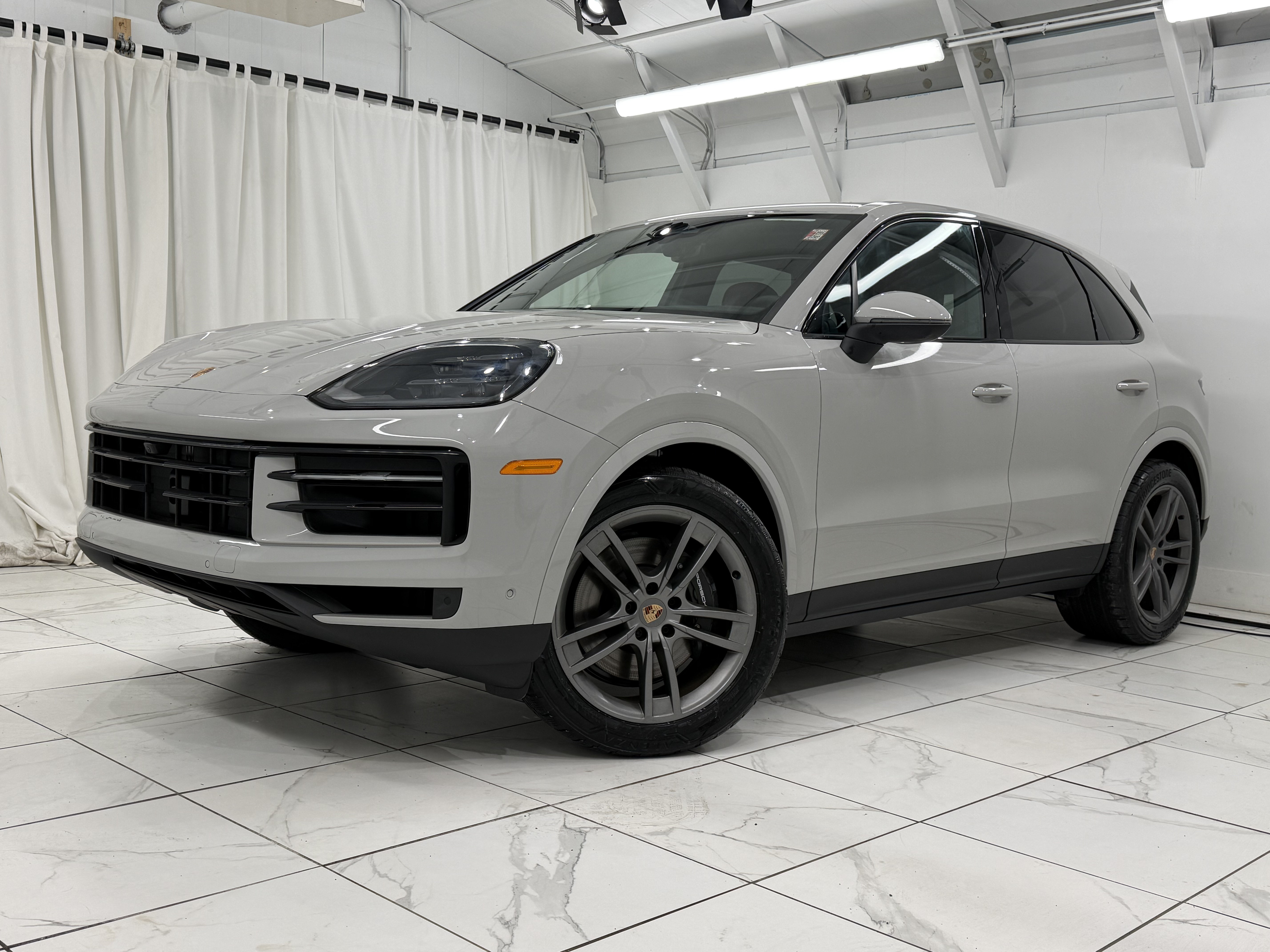 New 2026 Porsche Cayenne AWD/4WD image 1