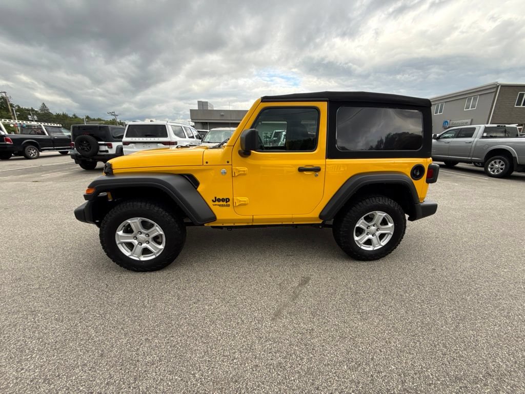 Certified 2021 Jeep Wrangler Sport AWD/4WD image 2