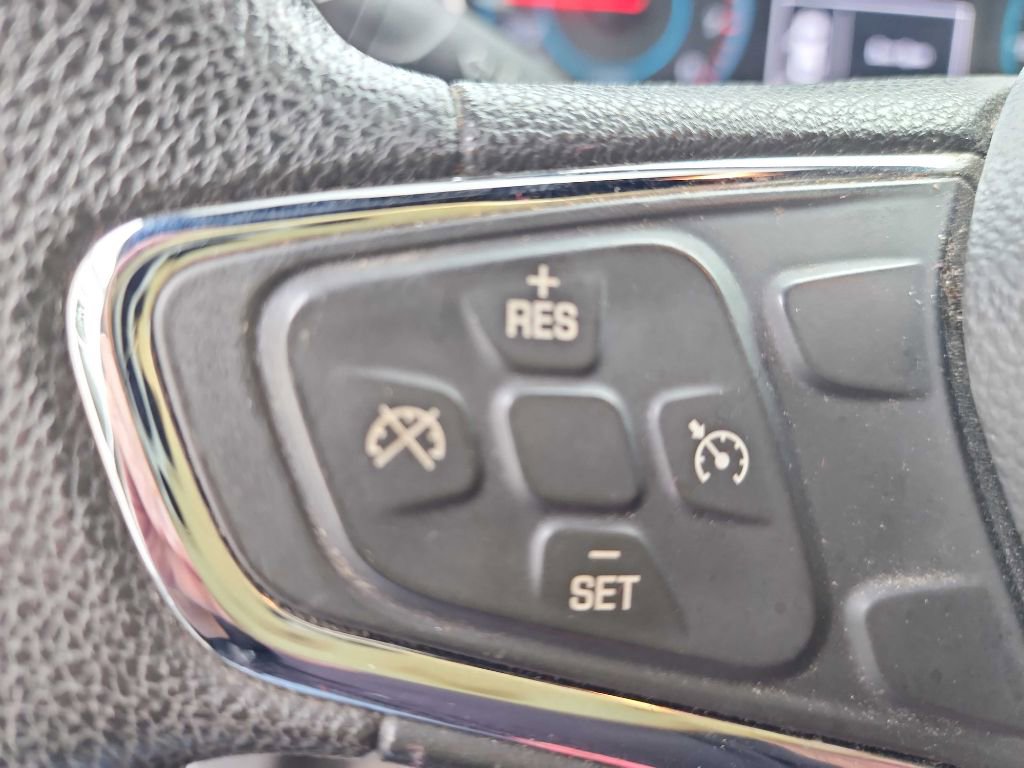 Used 2017 Chevrolet Cruze LT w/ Convenience Package image 20