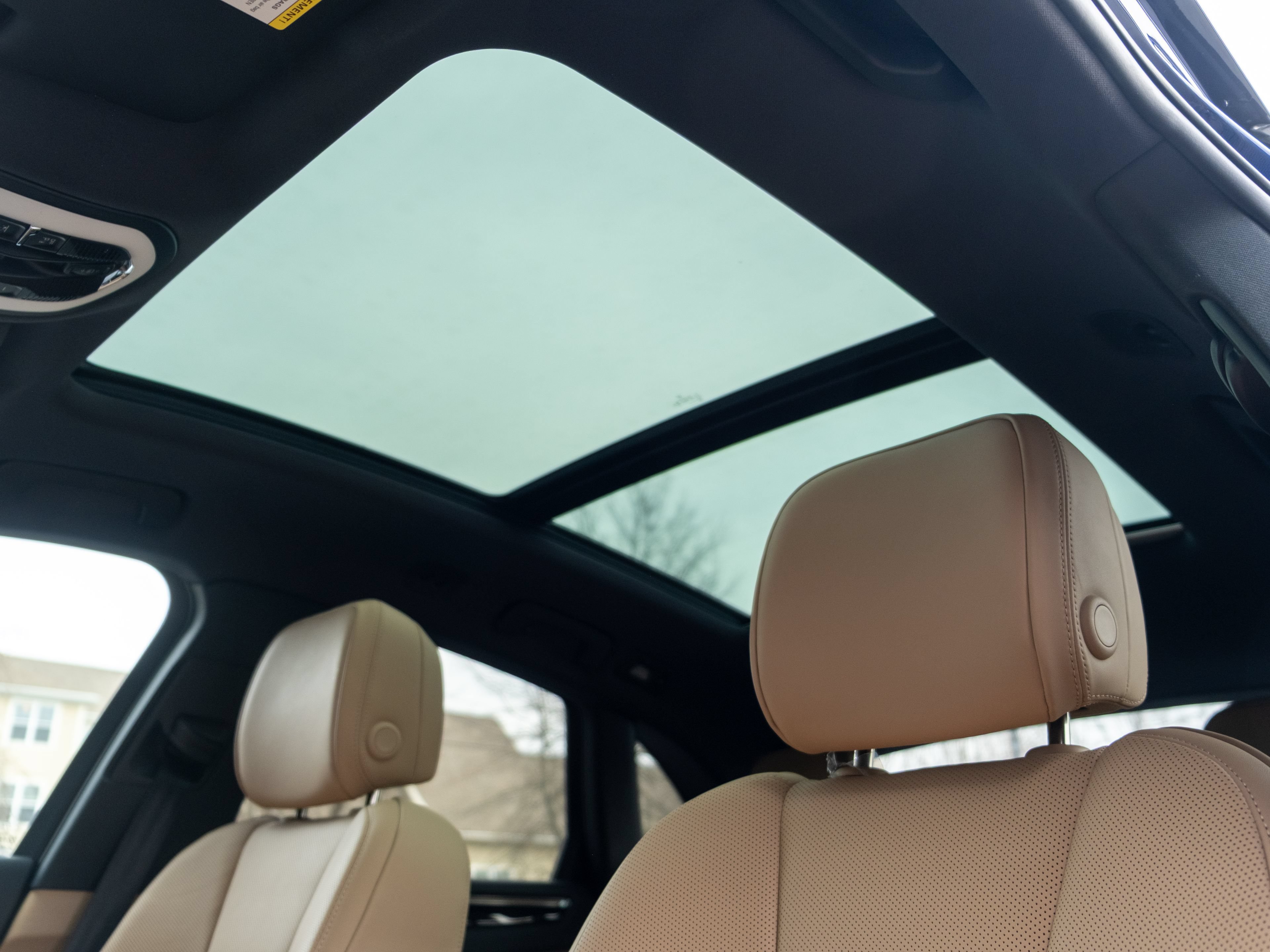 Certified 2026 Porsche Macan AWD/4WD image 36