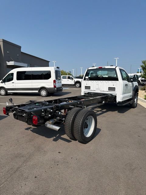 New 2026 Ford F450 XL w/ XL Chrome Package RWD image 3