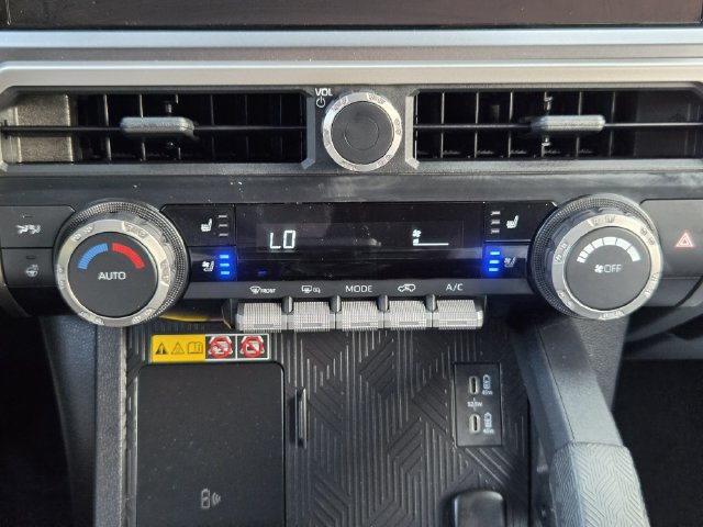 Certified 2025 Toyota 4Runner TRD Sport Premium w/ Tow Technology Package AWD/4WD image 17