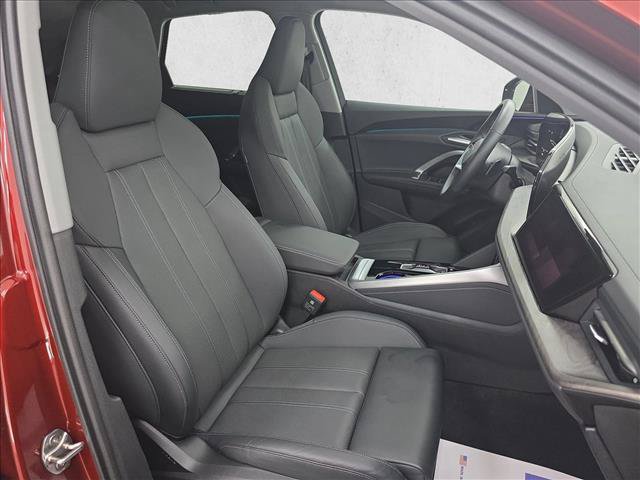 Used 2025 Audi Q5 Prestige AWD/4WD image 22
