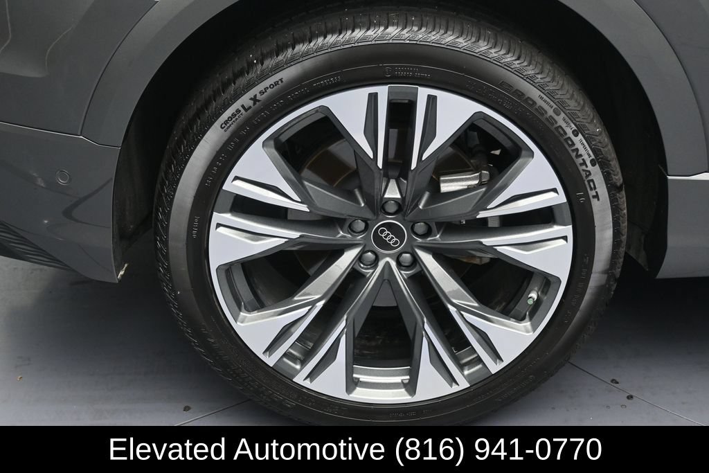 Used 2025 Audi Q8 Premium Plus AWD/4WD image 5