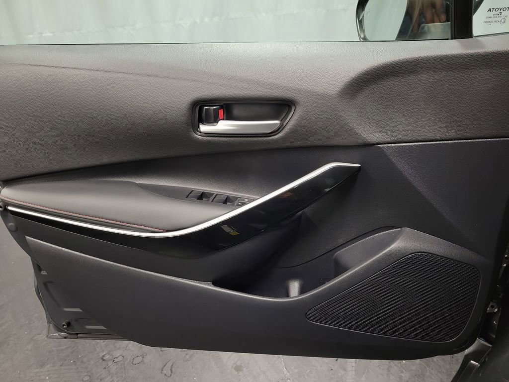 Used 2025 Toyota Corolla XSE image 24