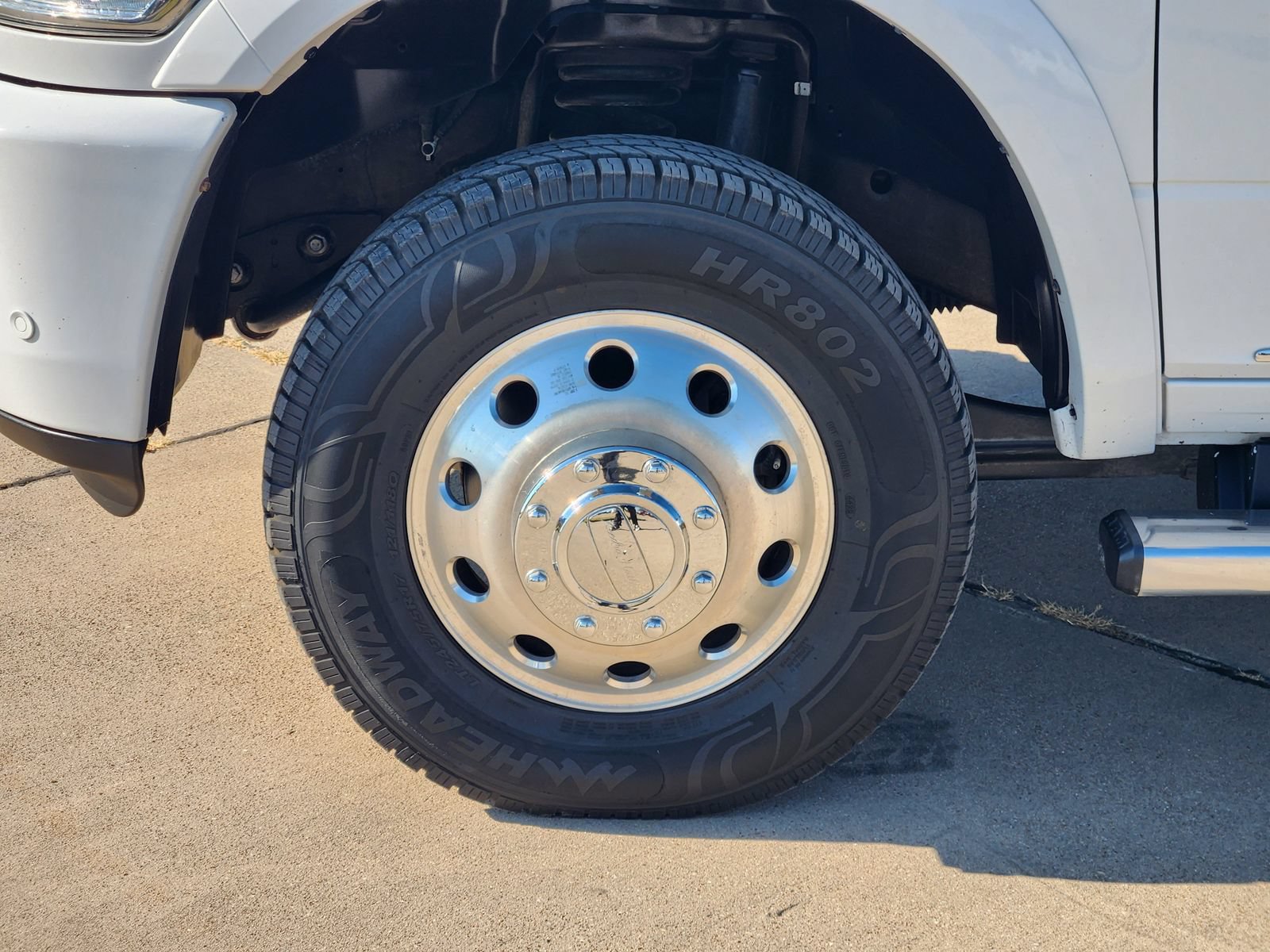 Used 2017 RAM 3500 Laramie Longhorn AWD/4WD image 11