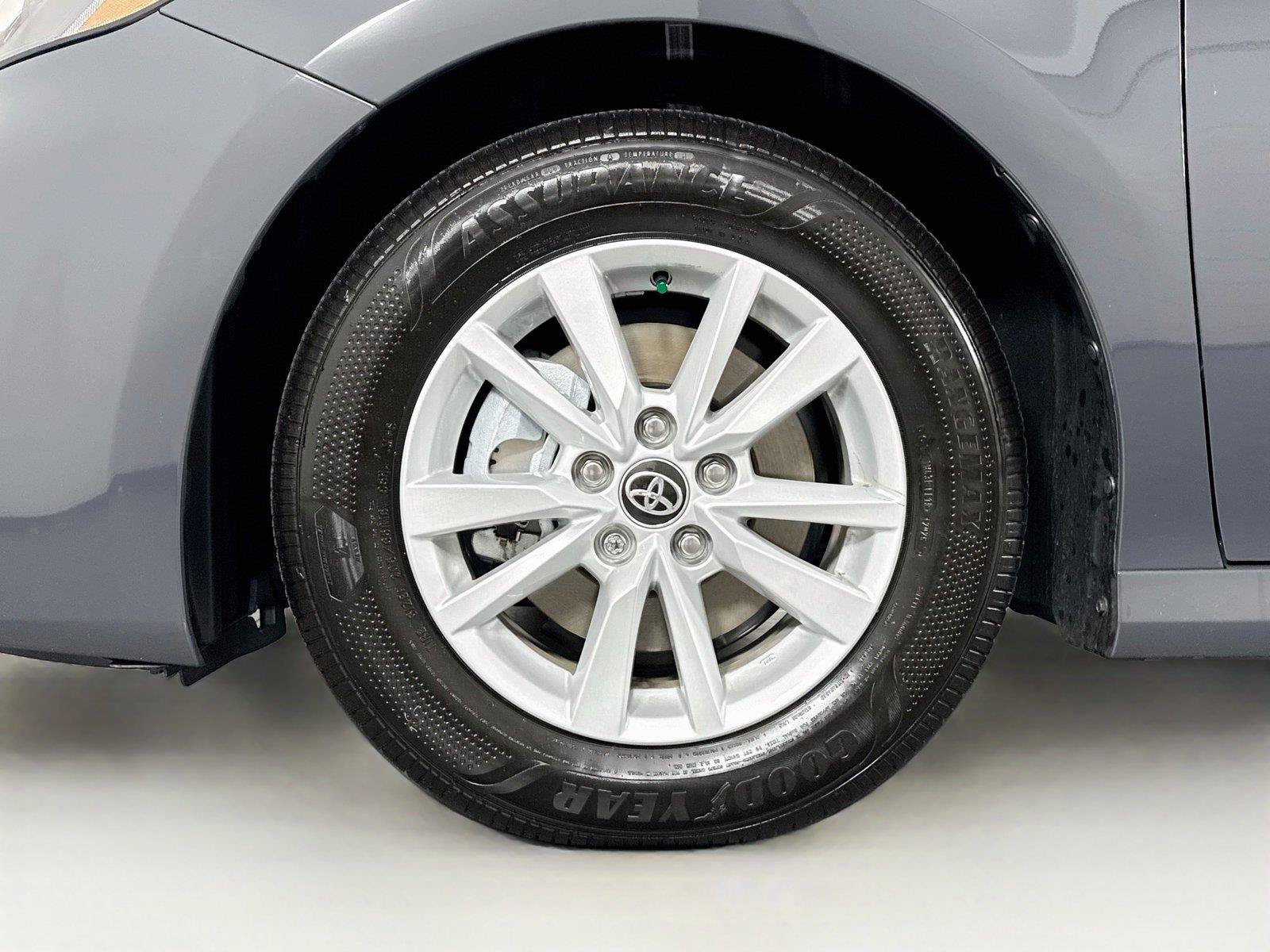 Used 2026 Toyota Camry LE FWD image 43