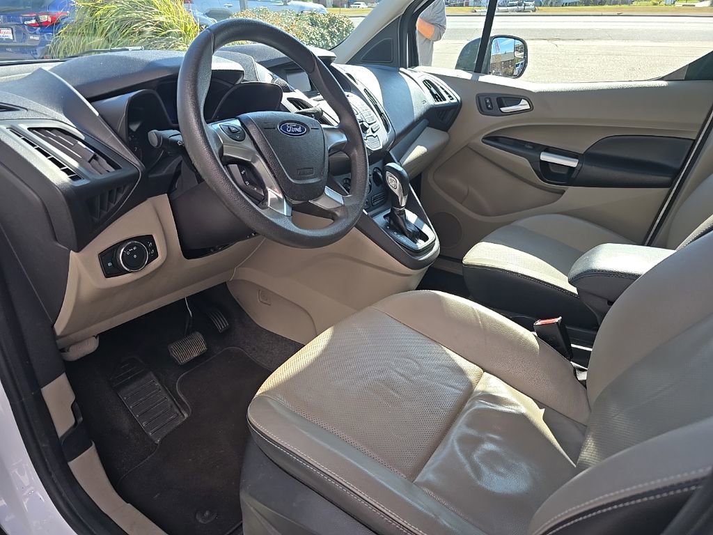 Used 2014 Ford Transit Connect XLT image 7