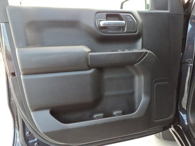 Used 2022 Chevrolet Silverado 1500 Custom image 12