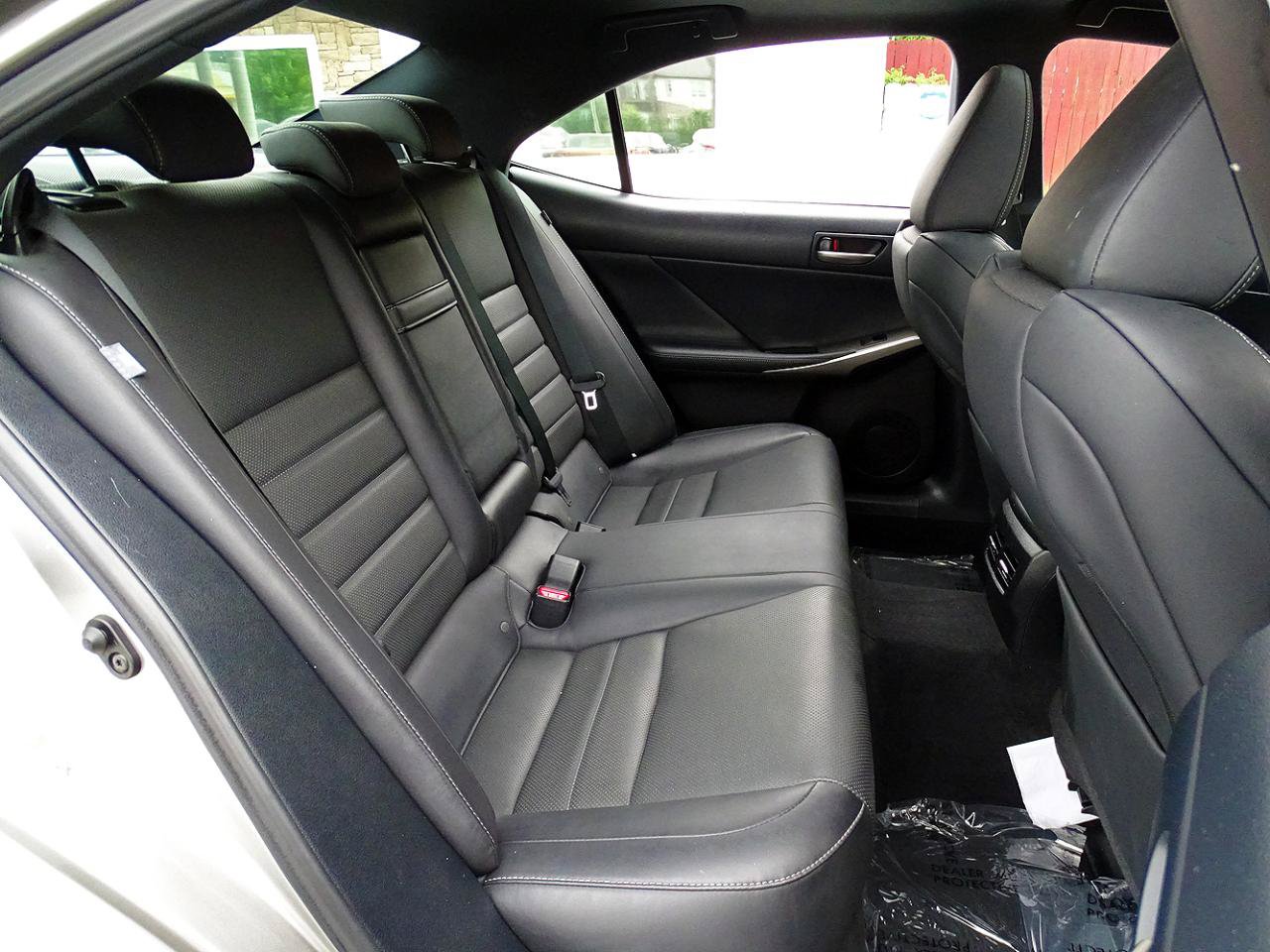 Used 2018 Lexus IS 300 F Sport RWD image 35