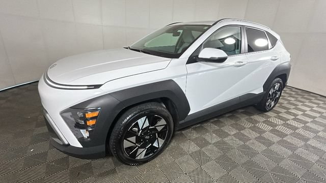 Certified 2024 Hyundai Kona SEL FWD image 6