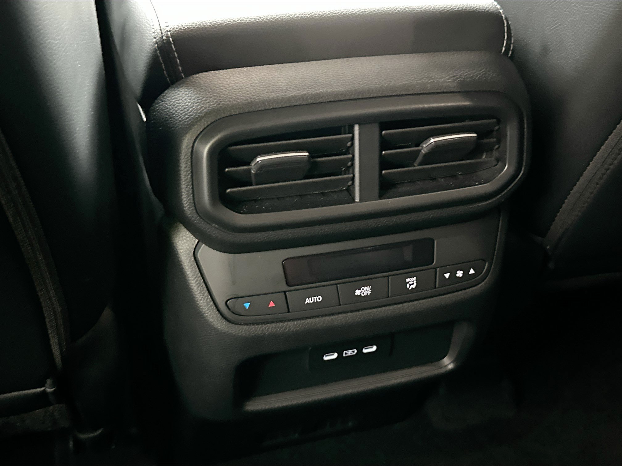 Used 2025 Honda Pilot EX-L image 23