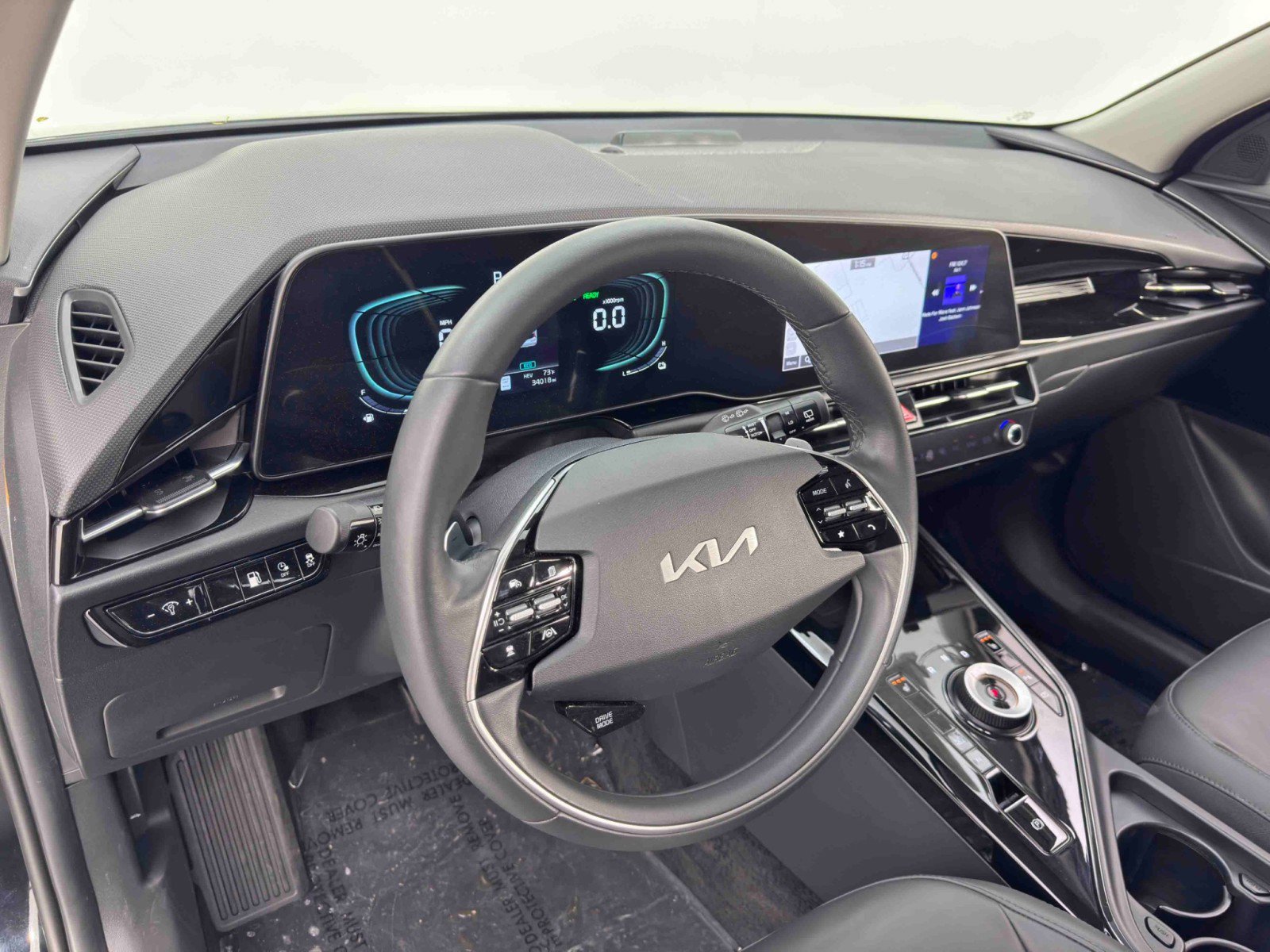 Used 2023 Kia Niro EX FWD image 12