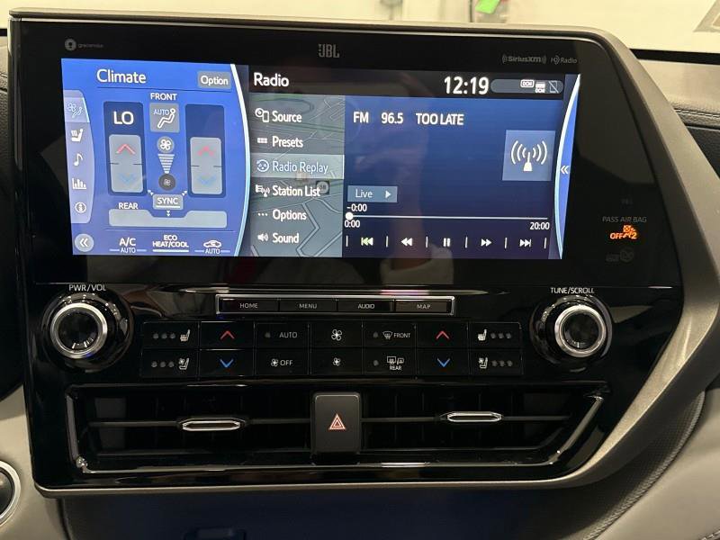 Used 2021 Toyota Highlander Limited image 51