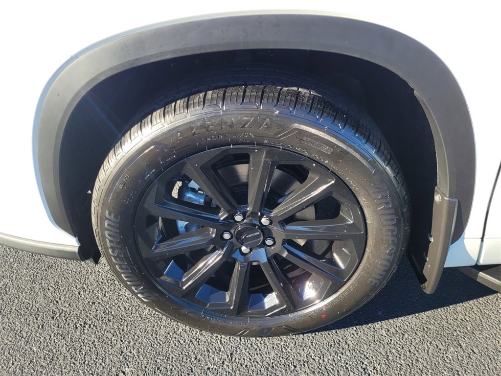 New 2026 Toyota Highlander XLE image 15